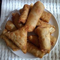 A picture of Chicken breast spring rolls #themechallange.