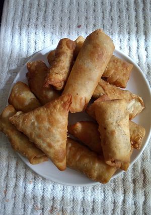A picture of Chicken breast spring rolls #themechallange.