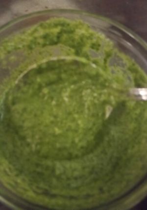 A picture of Indian Green Chutney.