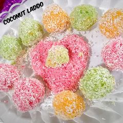 A picture of Coconut Laddo.