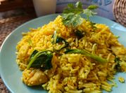 Gambar isi ayam goreng kunyit