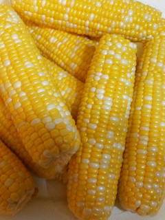 A picture of Perfect corn on the cob.