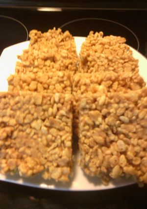 A picture of sunshines peanut butter rice krispies.
