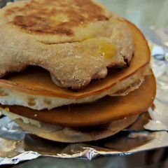 A picture of Veggie Breakfast Sandwiches.