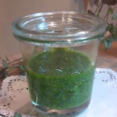 A picture of Pesto Genovese.