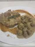 Ossobuco con funghi in crema di gorgonzola pistacchi e zenzero