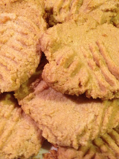 A picture of Peanut Butter Cookies.