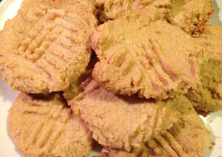 Simple Way to Make Perfect Peanut Butter Cookies