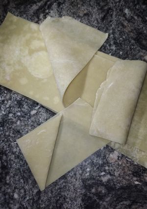 A picture of Oven samosa wraps.