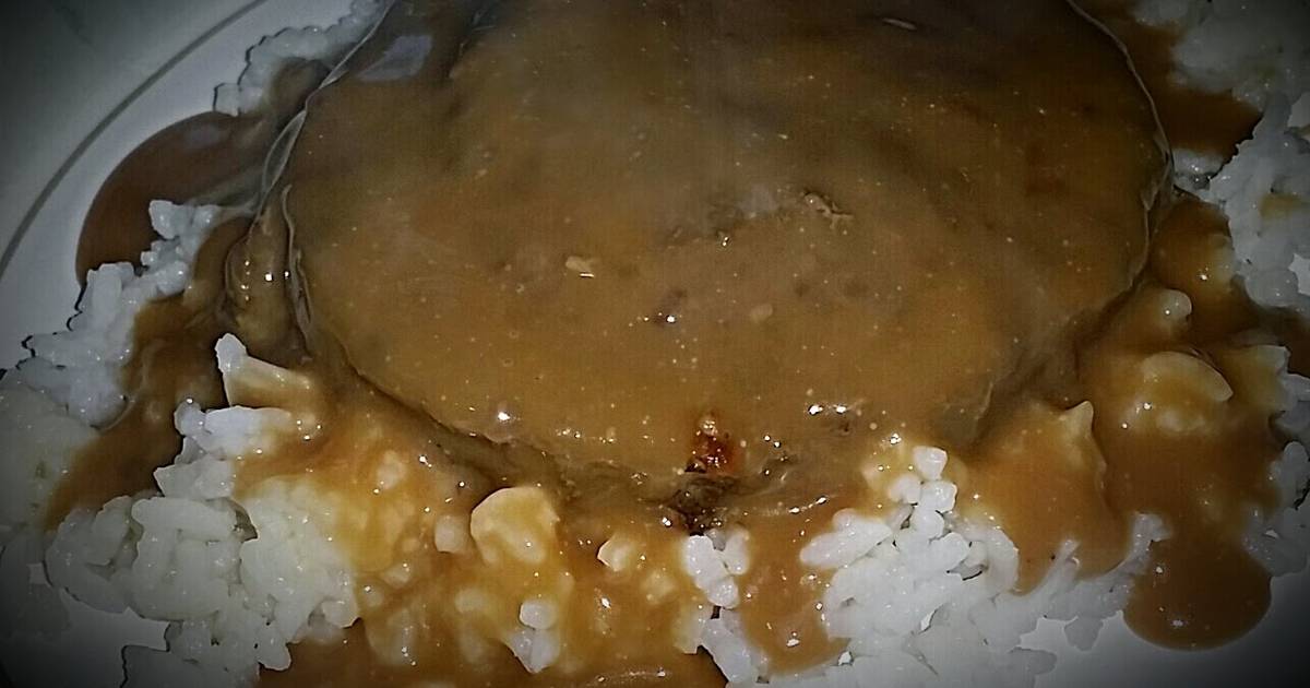 Hamburger on white rice with creamy mushroom gravy! Recipe by maranda
