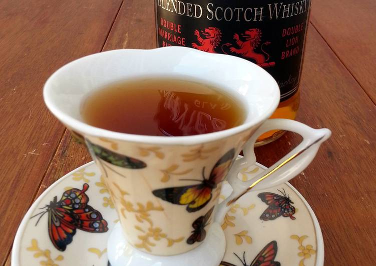 Easiest Way to Make Super Quick Homemade Whisky Tea