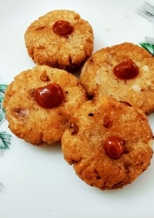 A picture of Cheesy Rice Patties.
