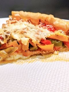 Une photo de Tarte aux poivrons bacon