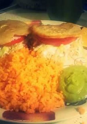 A picture of Chicken Gorditas.