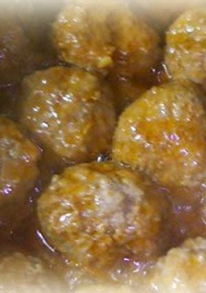 A picture of Minced Beef and Pork Meatballs.