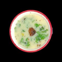 A picture of Kadhi Pakora.