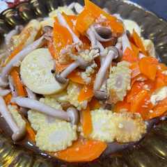 Tumis Tahu Jepang, Jamur Shimeji, Wortel, Putren রেসিপির প্রধান ছবি