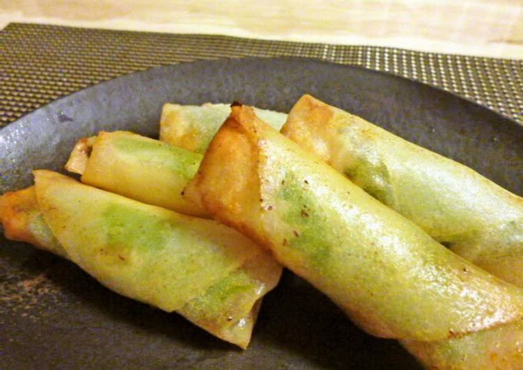 Shrimp and Ground Chicken Spring Rolls