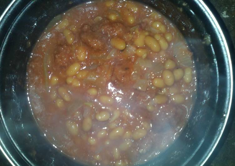 Cornbeef beans &amp; onion