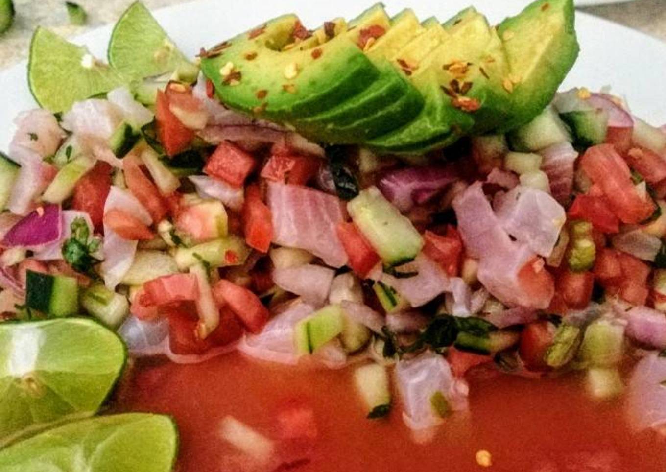 Entrada de ceviche de pescado