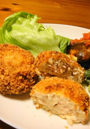 A picture of Creamy Minced Chicken Breast Creamy Cutlets.