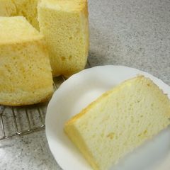 A picture of Delicious Fluffy Chiffon Cake with Pancake Mix.