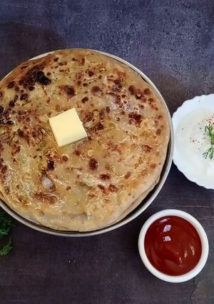 मूली गोभी मिक्स पराठा (Mooli gobhi mix paratha recipe in Hindi) रेसिपी मुख्य फोटो