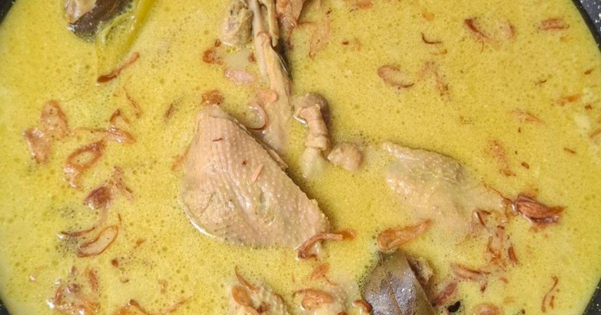 Opor Ayam Kampung