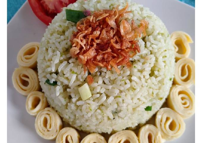 Nasi Goreng Hijau