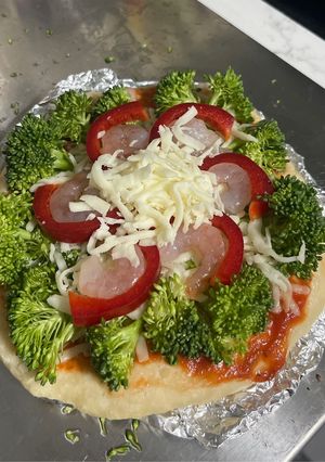 Hình của món Vỏ bánh Pizza nhà làm.