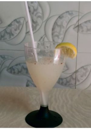 A picture of Easy Lemonade.