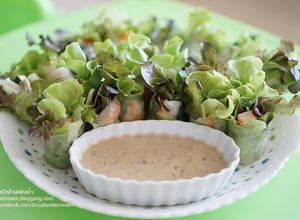 รูปของ สลัดโรลกุ้ง/ปูอัด