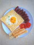 Sunny Side-up Toast with Beef Sausages and French Fries
