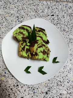 Foto resep Bolu Pandan Coklat dari Putih Telur
