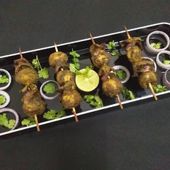 A picture of Hariyali Aloo Tikka.
