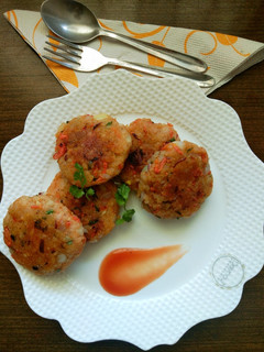 पोहा कटलेट (Poha cutlet recipe in hindi) रेसिपी मुख्य फोटो
