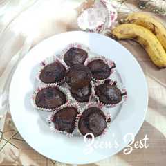A picture of Air Fryer Banana Chocolate Muffins.