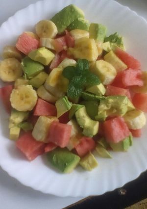 A picture of Banana, ovacado and melon pudding. #Nonheatsnack.