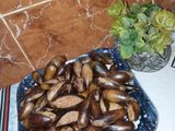 البلوط مسلوق Acorn (من شجرة البلوط Oak)