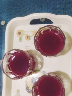 अनार का जूस (anar ka juice recipe in Hindi) रेसिपी मुख्य फोटो