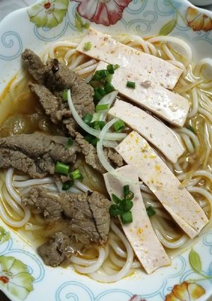 Hình của món Bún bò cực cực dễ 🍜🍜🍜.