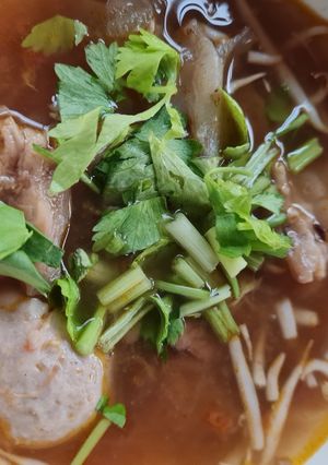 รูปของ ก๋วยเตี๋ยวเนื้อ ลูกชิ้นเอ็น