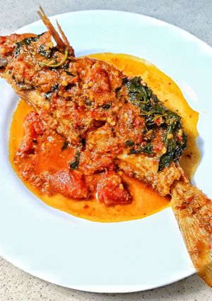 Foto resep Ikan Woku (Ikan ekor kuning)