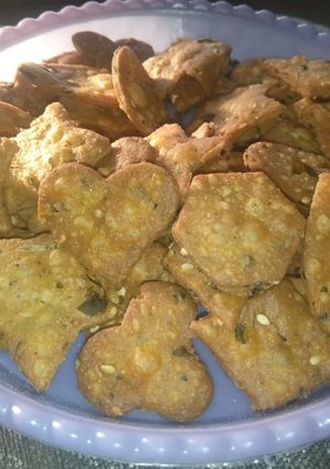 મેથી પૂરી (Methi Poori Recipe in Gujarati) રેસીપી મુખ્ય ફોટો