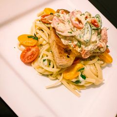 Yellow fin tuna with chilli & mozzarella linguini A picture of Yellow fin tuna with chilli & mozzarella linguini.