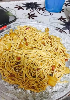 A picture of Mix veg noodles with a twist.