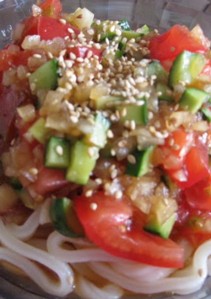 A picture of Chinese Style Udon Noodles with Chilled Tomatoes.
