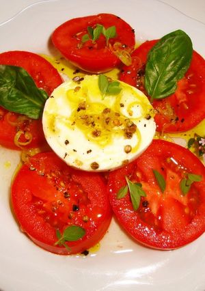 A picture of Lemon and Herb Seasoned Cheese.