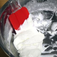 A picture of 5 Second Whipped Cream.