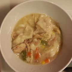 A picture of Chicken N Dumplins.